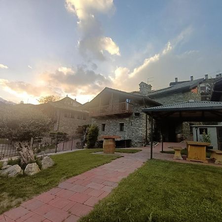 Le Temps Retrouve - Casa Tipica Con Giardino Villa วิลเนอเวอ ภายนอก รูปภาพ