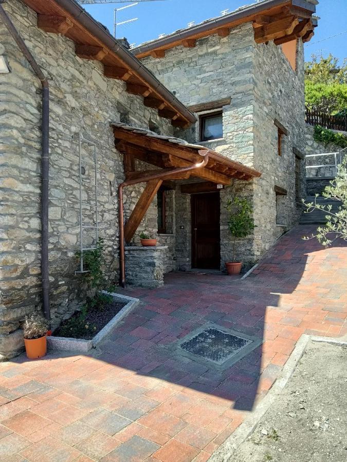 Le Temps Retrouve - Casa Tipica Con Giardino Villa วิลเนอเวอ ภายนอก รูปภาพ