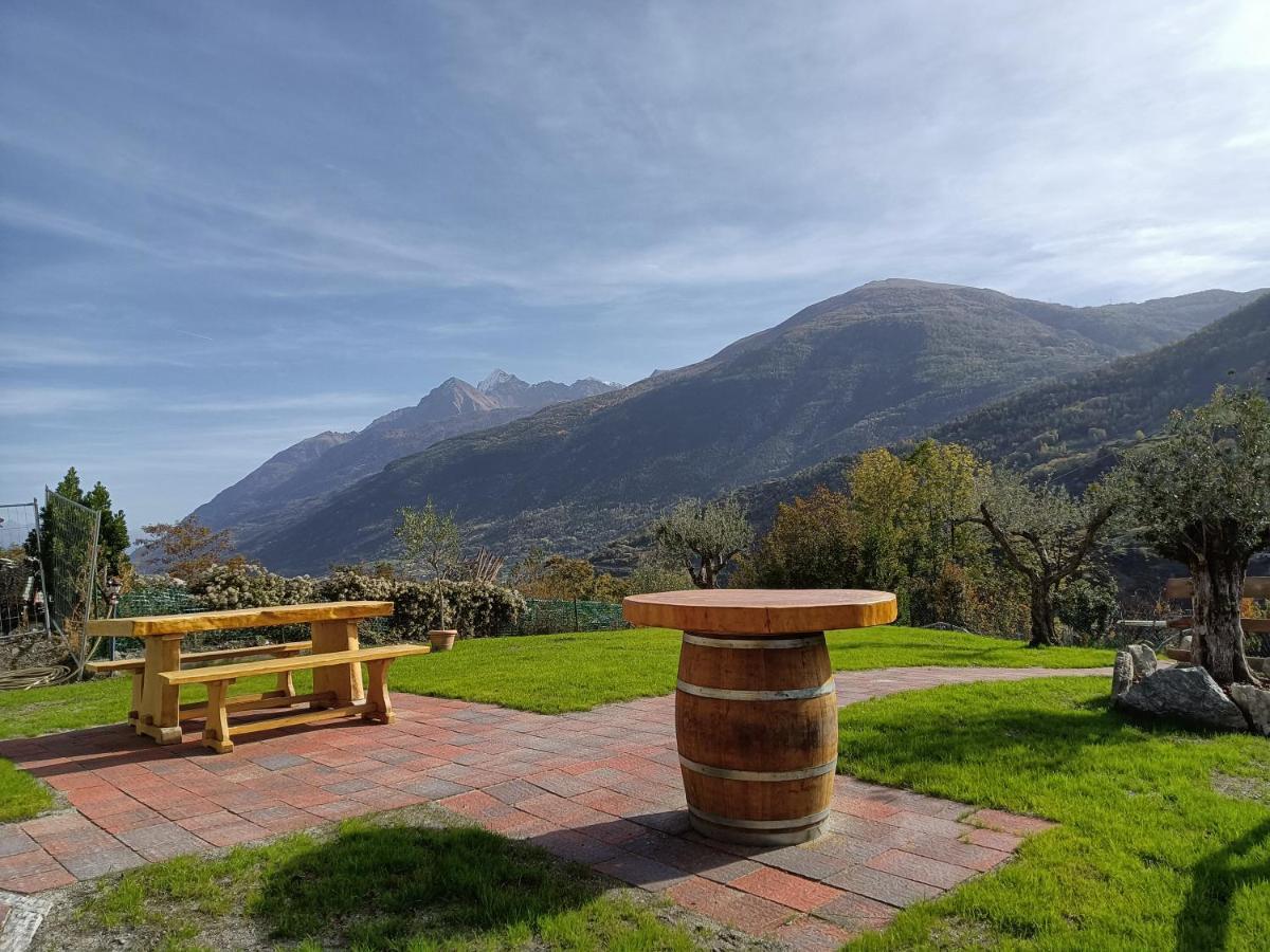 Le Temps Retrouve - Casa Tipica Con Giardino Villa วิลเนอเวอ ภายนอก รูปภาพ