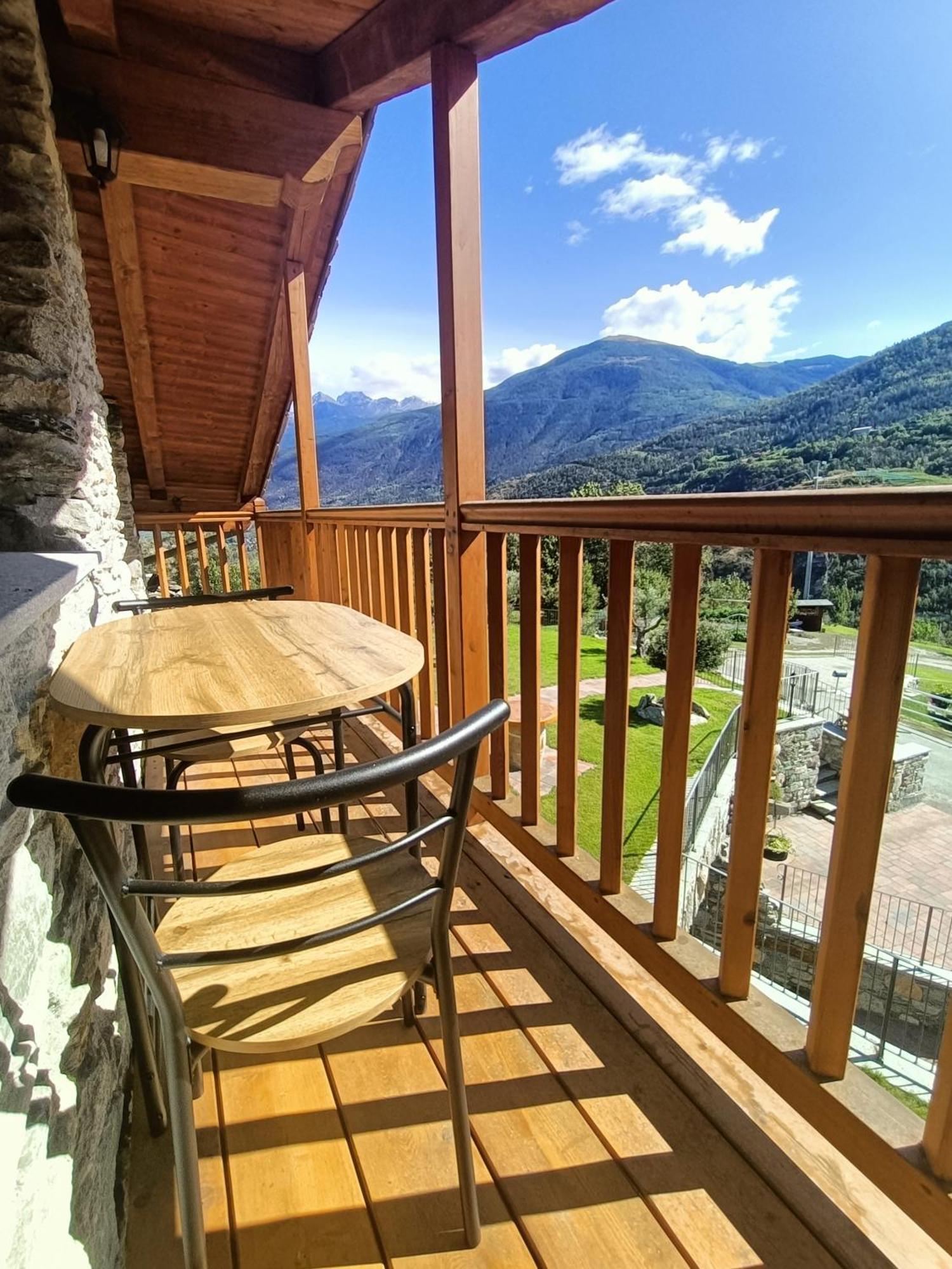 Le Temps Retrouve - Casa Tipica Con Giardino Villa วิลเนอเวอ ภายนอก รูปภาพ